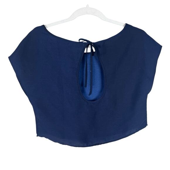 Farm Rio | Anthropologie Silky Cropped Boxy Flowy Crop Top Navy Blue XS Small - Picture 2 of 3